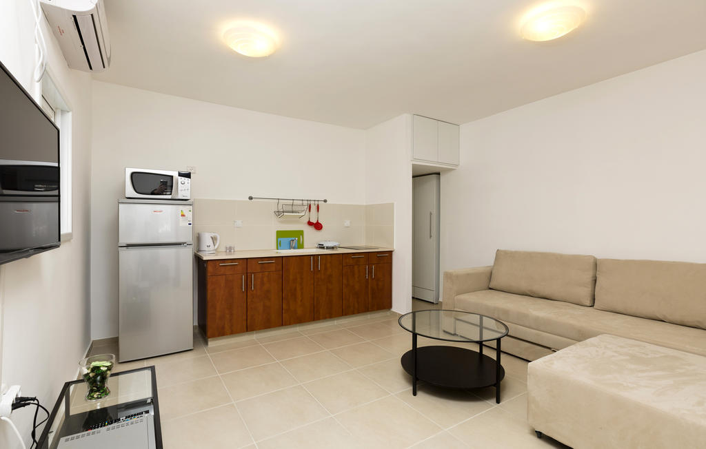 Home4Trip Bat Yam Habitación foto